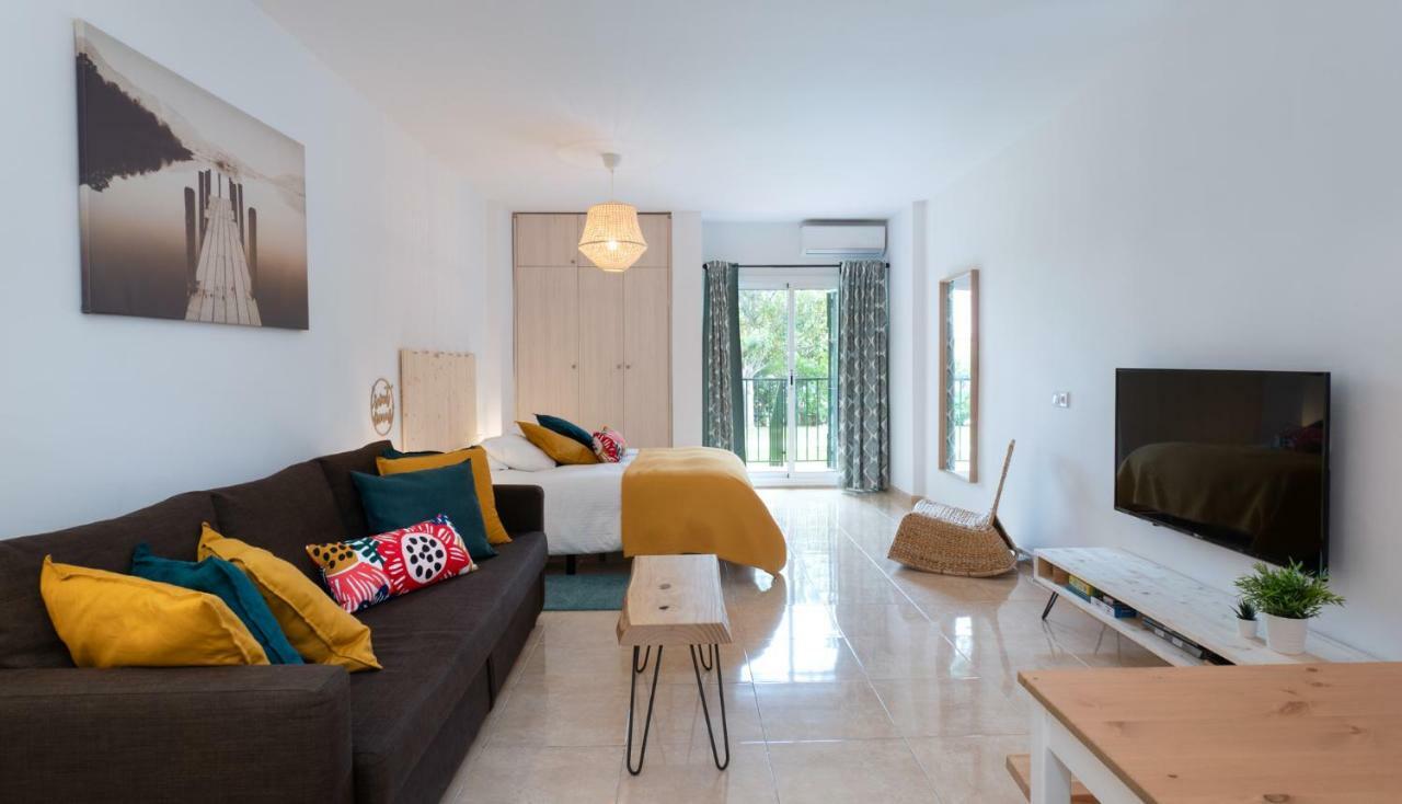 Minerva Suites By Kaarina Benalmádena Eksteriør bilde